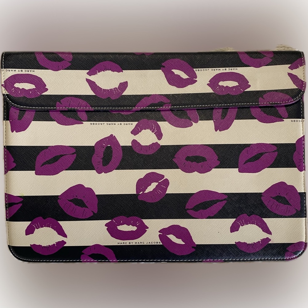 Marc by Marc Jacob’s Lips Laptop Sleeve